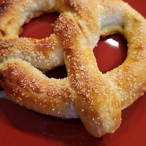 Soft and Simple Pretzels from Healthy Altitudes