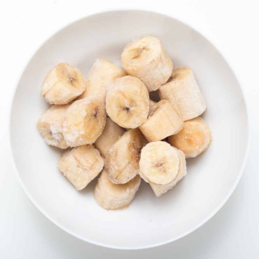 A bowl of frozen bananas